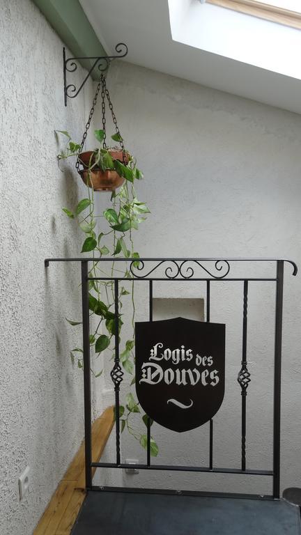 Bed and Breakfast Logis des Douves à Tiffauges Extérieur photo